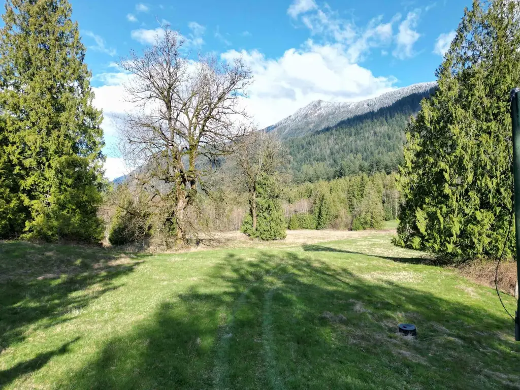 52300 Allan Road, Eastern Hillsides, Chilliwack